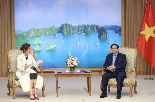 Thủ tướng Chính phủ Phạm Minh Chính tiếp Tổng giám đốc UNESCO Audrey Azoulay